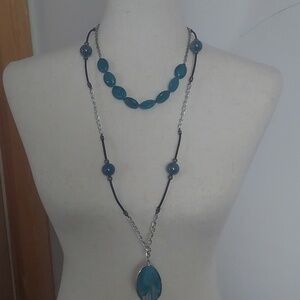 Elegant Blue Beaded Necklace Set